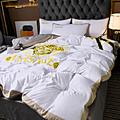 US$96.00 versace Bedding sets 4pcs #798362
