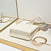 US$107.00 Dior AAA+ Handbags #801498