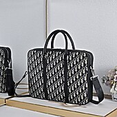 US$111.00 Dior AAA+ Messenger Bags #804029