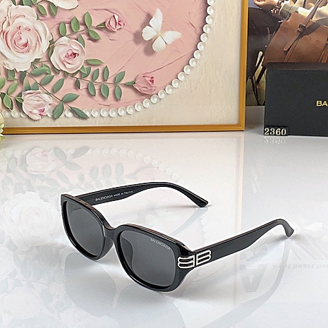 Balenciaga AAA+ Sunglasses #805104 replica