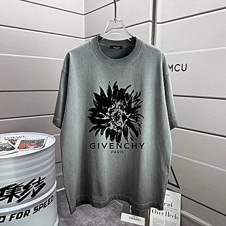 Givenchy T-shirts for MEN #808392 replica