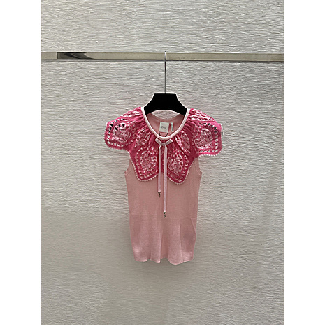 Dior T-shirts for Women #809359 replica