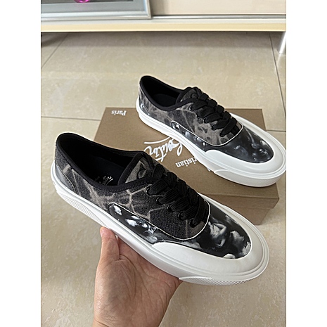 Christian Louboutin Shoes for MEN #810696 replica