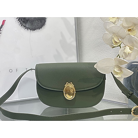 Dior AAA+ Handbags #811341 replica
