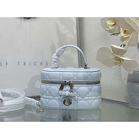 Dior AAA+ Cosmetic bag #811350 replica