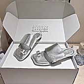 US$111.00 Maison Margiela Shoes for Maison Margiela Slippers for women #805626