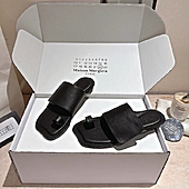 US$111.00 Maison Margiela Shoes for Maison Margiela Slippers for women #805627