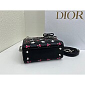 US$270.00 Dior Original Samples Handbags #809350