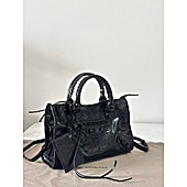US$156.00 Balenciaga AAA+ Handbags #811621